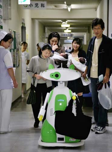 robot pracujący w szpitalu