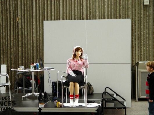 robot humanoidalny Aiko