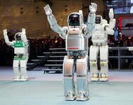 japoński robot humanoidalny asimo, android, robot, roboty, inteligentne roboty, honda